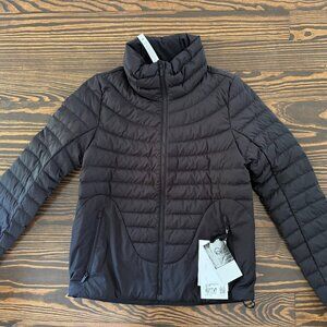 Lululemon Lightweight Relaxed Fit Down Jacket - black, size 2